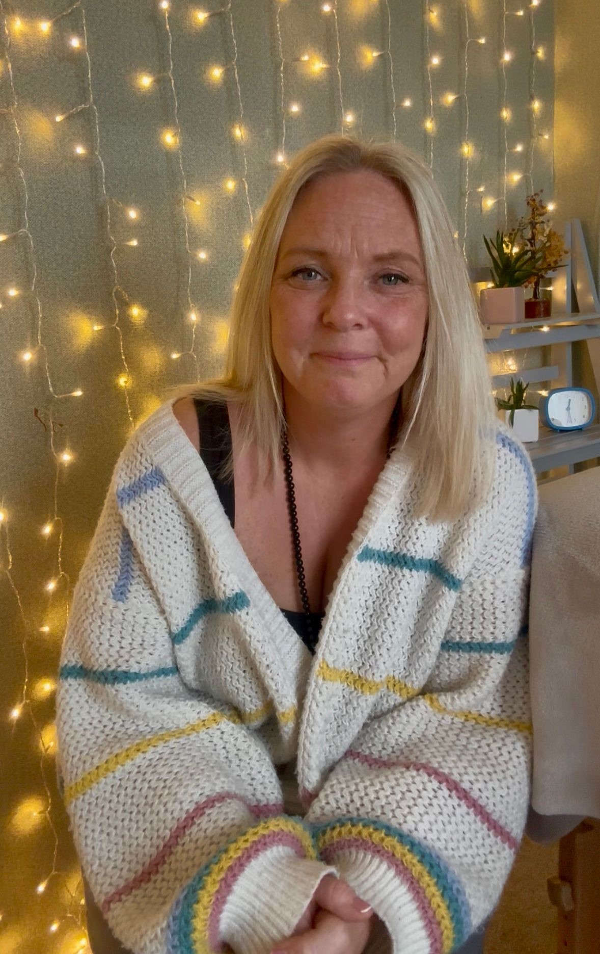 Leanne, energy healer and founder of Embracing You